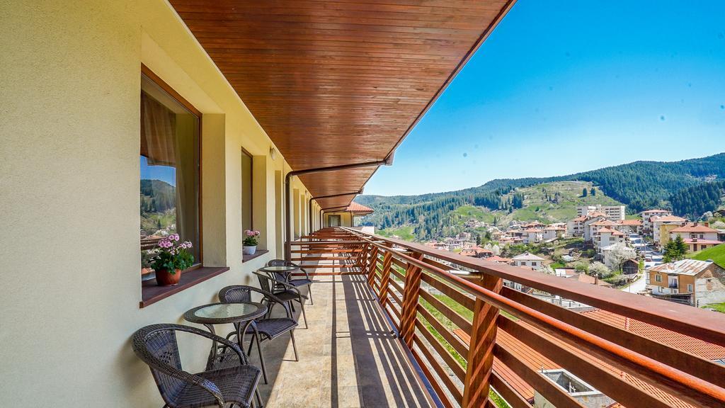 Borika Hotel Chepelare Exterior photo
