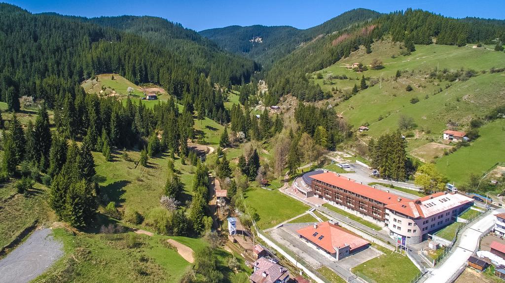 Borika Hotel Chepelare Exterior photo